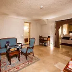 Imperial Cave & Otel