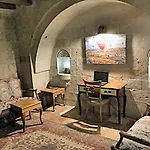Imperial Cave & Otel
