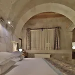 Imperial Cave & Otel 2*