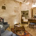 Imperial Cave &