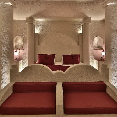 Hotel Imperial Cave & 2*