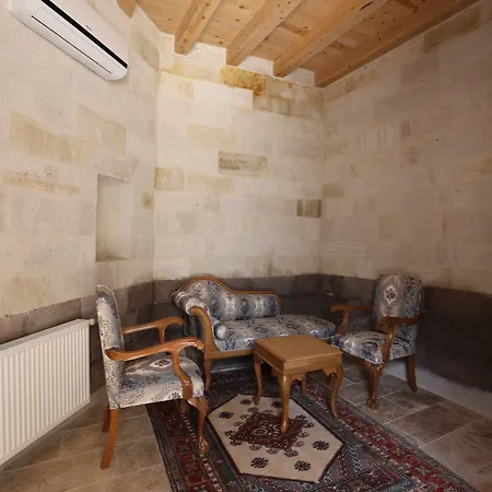 Hotel Imperial Cave & 2*