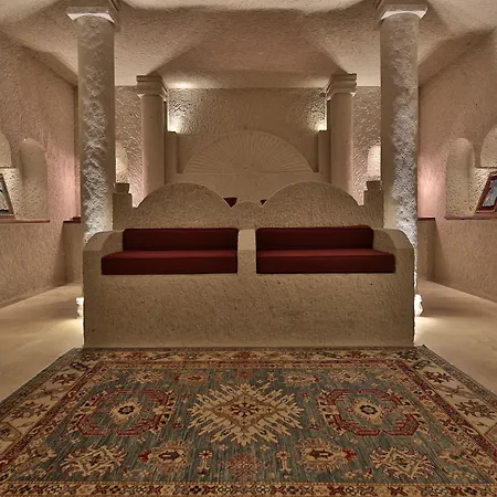Hotel Imperial Cave & 2*