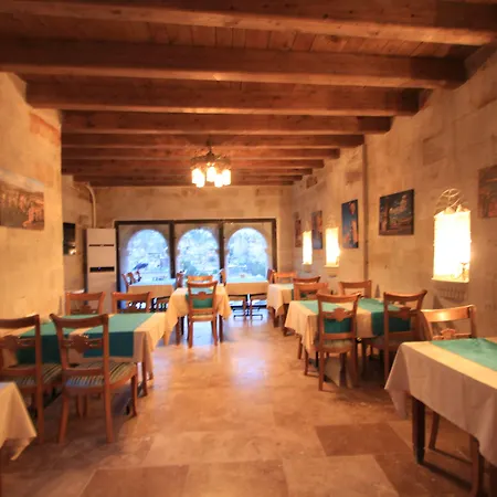 Imperial Cave & 格雷梅