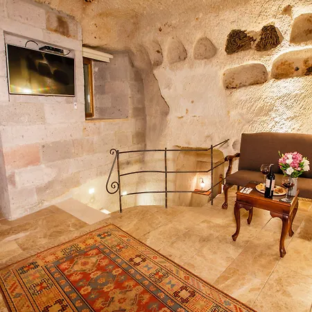 Hotel Imperial Cave & 2*