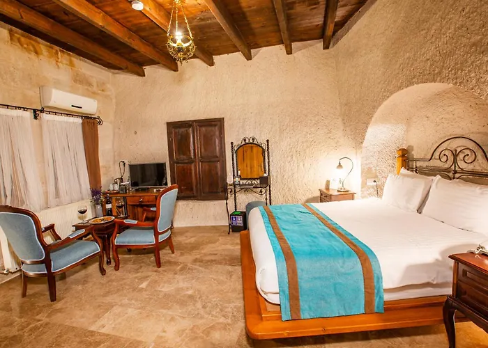 Imperial Cave & Hotel 2*