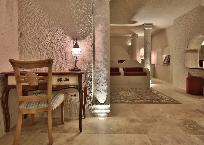 Hotel Imperial Cave & 2*