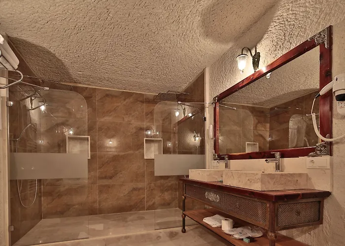 Hotel Imperial Cave &