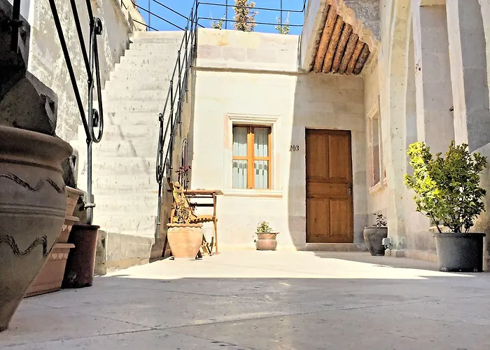 Imperial Cave & Hotel