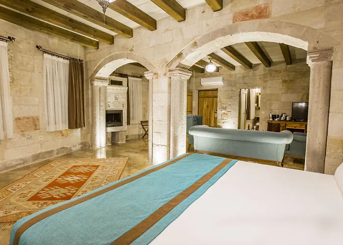 Imperial Cave & Hotel